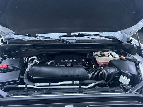 Used 2022 GMC Sierra 1500 SLE image 29