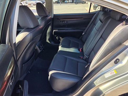 Used 2017 Lexus ES 350 image 10
