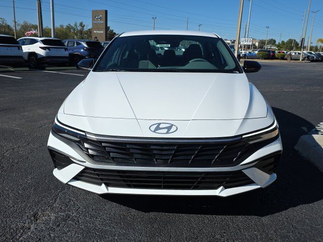 Used 2026 Hyundai Elantra Sport FWD image 16