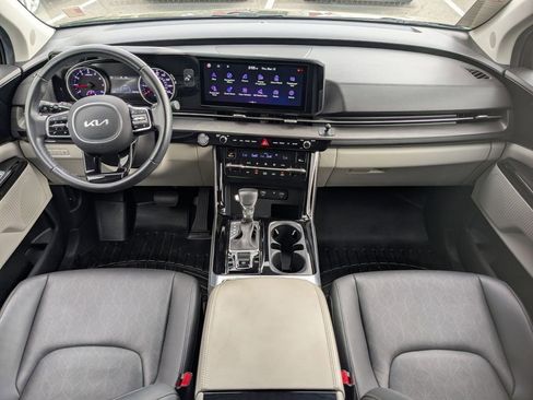 Used 2022 Kia Carnival SX FWD image 23