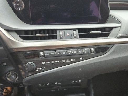 Used 2020 Lexus ES 350 w/ Premium Package image 6