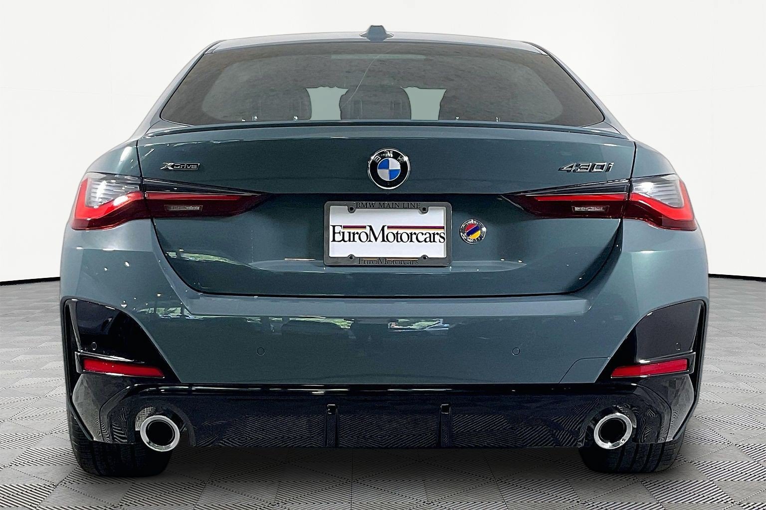 New 2026 BMW 430i xDrive w/ M Sport Package AWD/4WD image 5