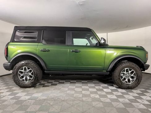 Used 2023 Ford Bronco Badlands AWD/4WD image 8