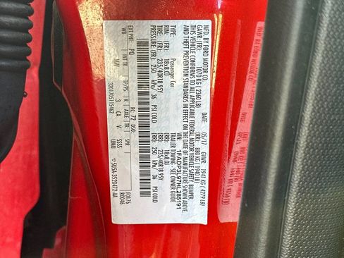 Used 2017 Ford Focus ST FWD image 26