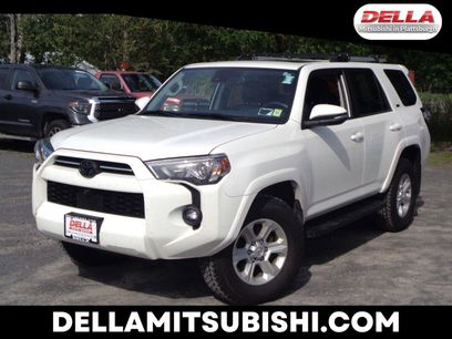 Used 2024 Toyota 4Runner SR5 Premium w/ Moonroof Package