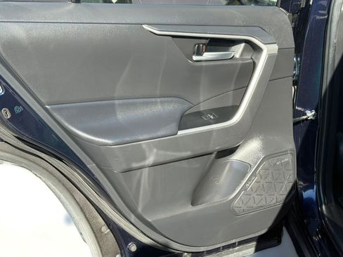 Certified 2023 Toyota RAV4 XLE Premium image 28