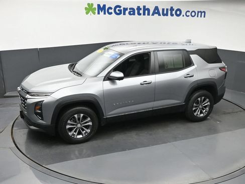 Used 2025 Chevrolet Equinox LT w/ Safety and Technology Package FWD image 22