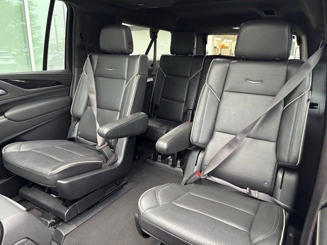 Used 2021 Cadillac Escalade ESV Sport w/ Driver Assist Tech Package RWD image 24