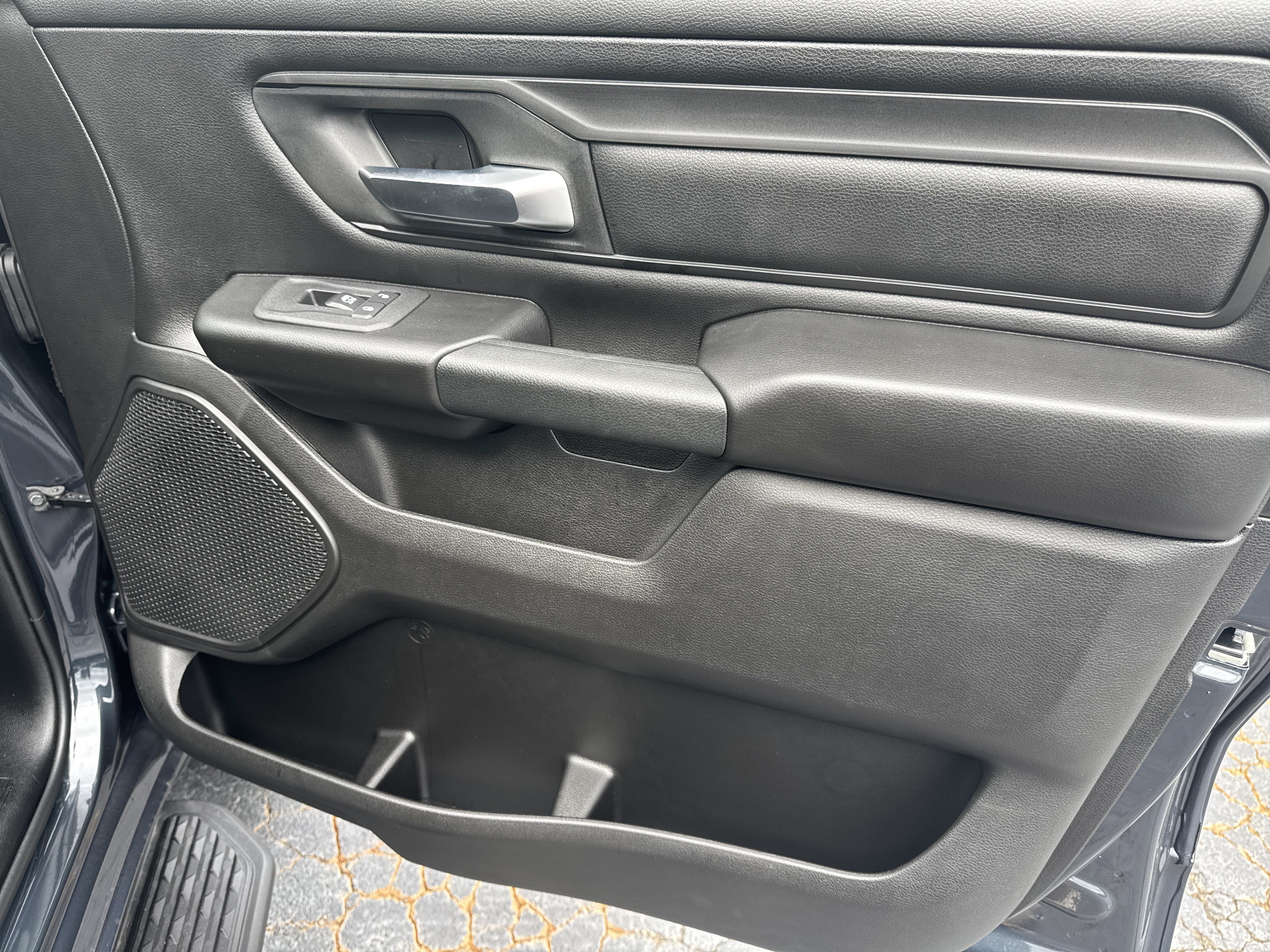New 2026 RAM 1500 Express AWD/4WD image 15
