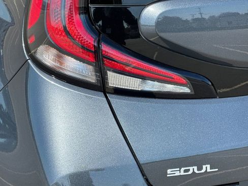 Used 2024 Kia Soul LX w/ Option Group 015 image 25