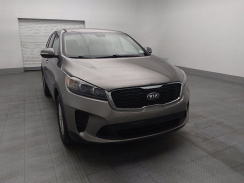 Used 2019 Kia Sorento L FWD image 14