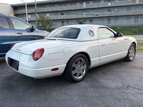 Used 2003 Ford Thunderbird RWD image 3