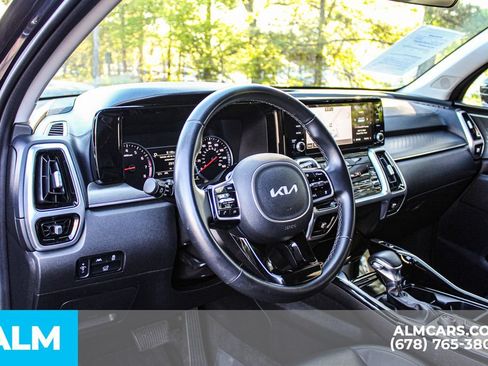 Used 2022 Kia Sorento SX FWD image 33