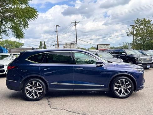 Used 2023 Acura MDX w/ Technology Package AWD/4WD image 8