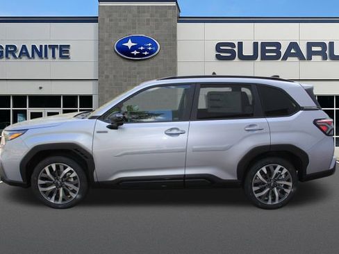 New 2026 Subaru Forester Touring AWD/4WD image 5