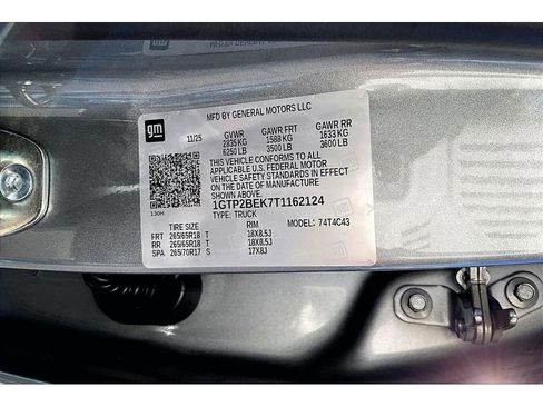 New 2026 GMC Canyon Elevation image 8