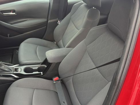 Used 2020 Toyota Corolla LE FWD image 27