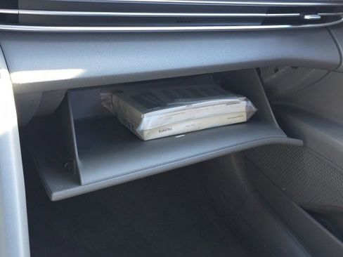 Certified 2023 Hyundai Elantra SEL w/ Convenience Package image 17