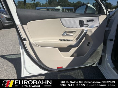 Used 2021 Mercedes-Benz A 220 A 220 image 9