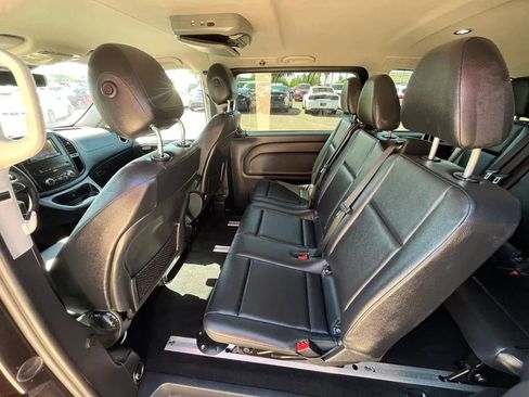 Used 2019 Mercedes-Benz Metris Passenger image 8