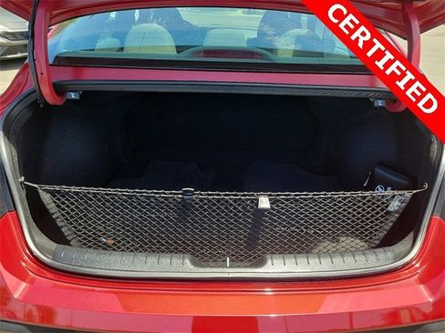 Used 2024 Hyundai Elantra SEL image 17