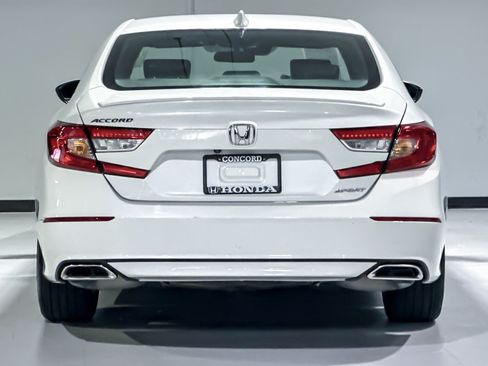 Certified 2019 Honda Accord Sport image 9