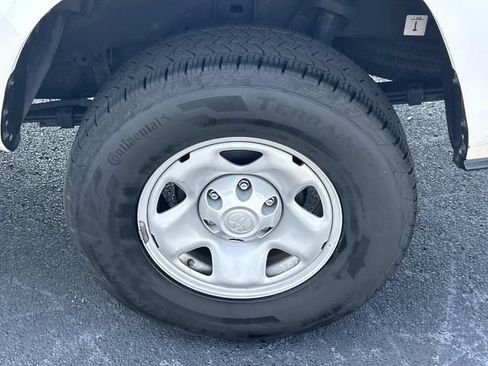 Used 2023 Toyota Tacoma SR RWD image 14