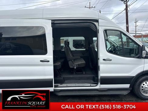 Used 2024 Ford Transit 350 XLT image 23