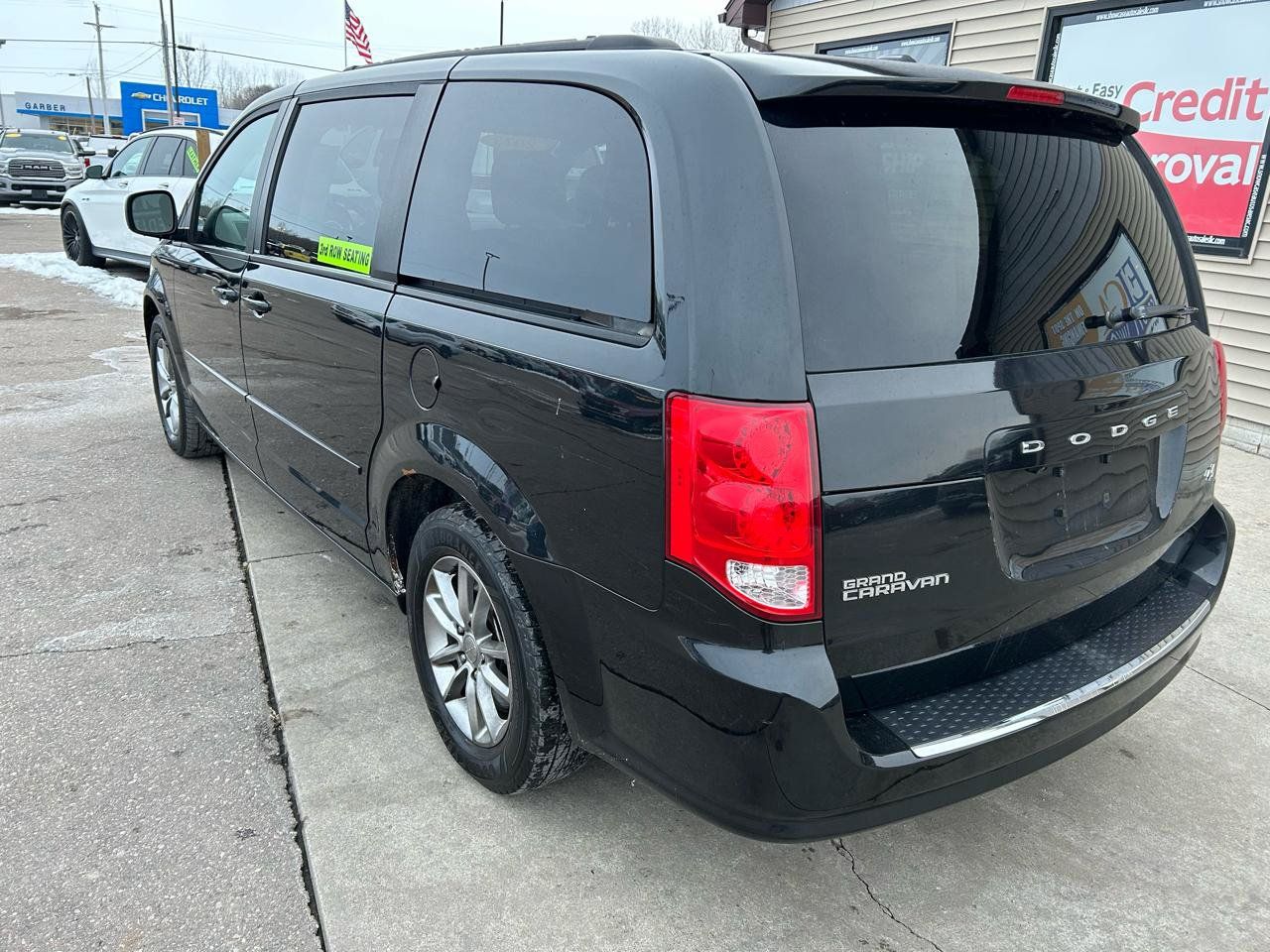 Used 2013 Dodge Grand Caravan R/T w/ Driver Convenience Group FWD image 7