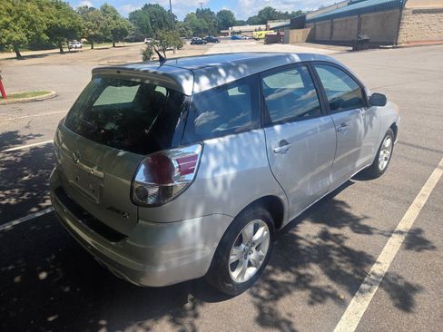 Used 2007 Toyota Matrix XR FWD image 9