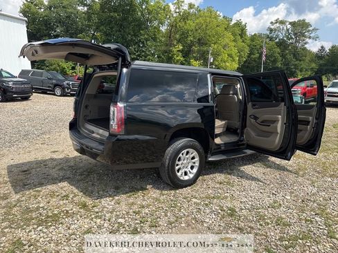 Used 2019 GMC Yukon XL SLT w/ Open Road Package image 36
