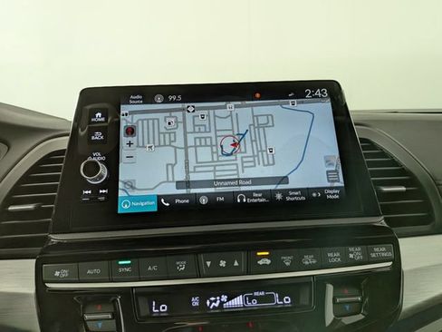 New 2026 Honda Odyssey Touring image 6