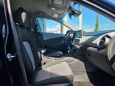 Used 2021 Hyundai Kona SEL AWD/4WD image 11
