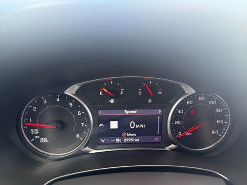 Used 2022 GMC Terrain SLT w/ Infotainment Package II FWD image 6