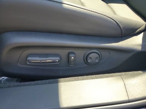 Certified 2025 Honda Accord Touring image 22