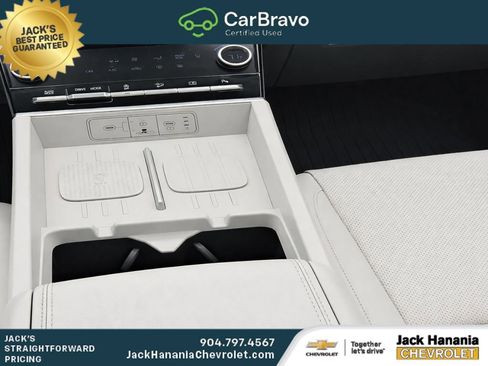 Used 2026 Hyundai Santa Fe SEL FWD image 16