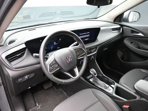 Used 2025 Buick Encore GX Preferred AWD/4WD image 13