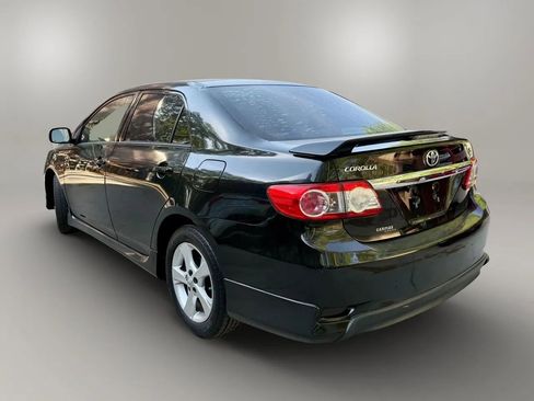 Used 2013 Toyota Corolla S image 2