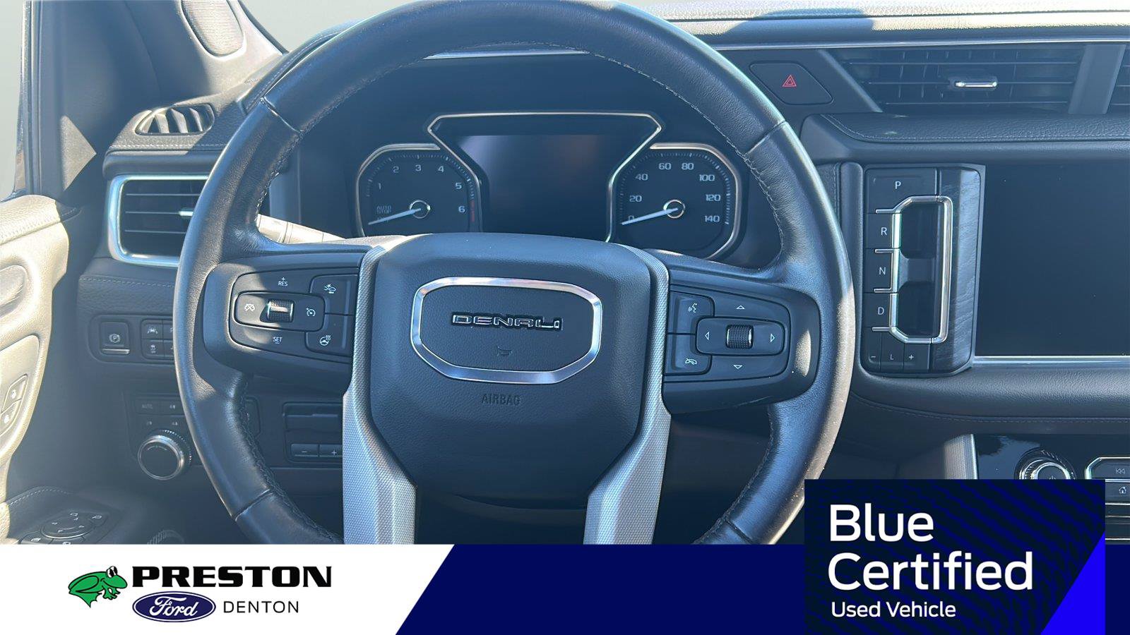 Used 2021 GMC Yukon Denali w/ Denali Premium Package AWD/4WD image 13