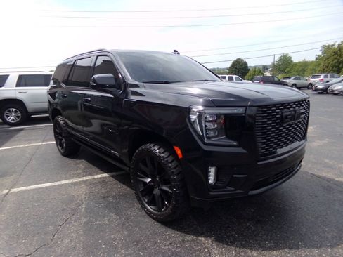 Used 2021 GMC Yukon Denali w/ Denali Ultimate Package AWD/4WD image 6