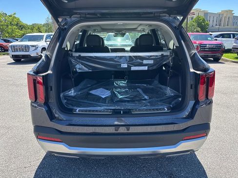 New 2025 Kia Sorento EX w/ Panoramic Sunroof Package image 18