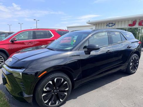 Used 2024 Chevrolet Blazer EV RS AWD/4WD image 1