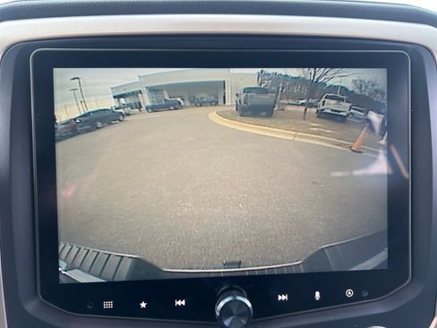 Used 2018 GMC Sierra 2500 Denali w/ Duramax Plus Package image 19