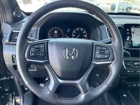 Certified 2025 Honda Ridgeline TrailSport image 14