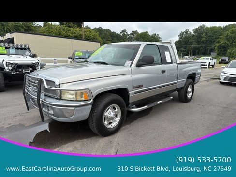 Used 2000 Dodge Ram 2500 Truck 2WD Quad Cab image 1