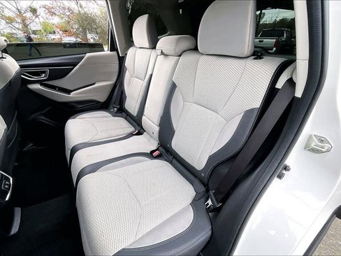 Used 2020 Subaru Forester Premium image 20