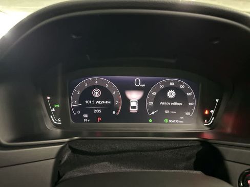 Used 2025 Honda Accord LX image 15