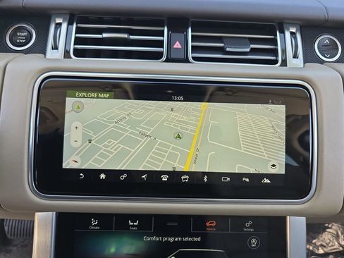 Certified 2018 Land Rover Range Rover HSE AWD/4WD image 26
