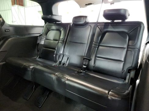 Used 2024 Lincoln Navigator Reserve image 36
