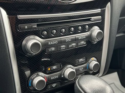 Used 2019 Nissan Pathfinder SL AWD/4WD image 47